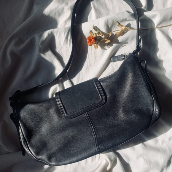 Calvin Klein Bag and Wallet - Picture 6 of 7